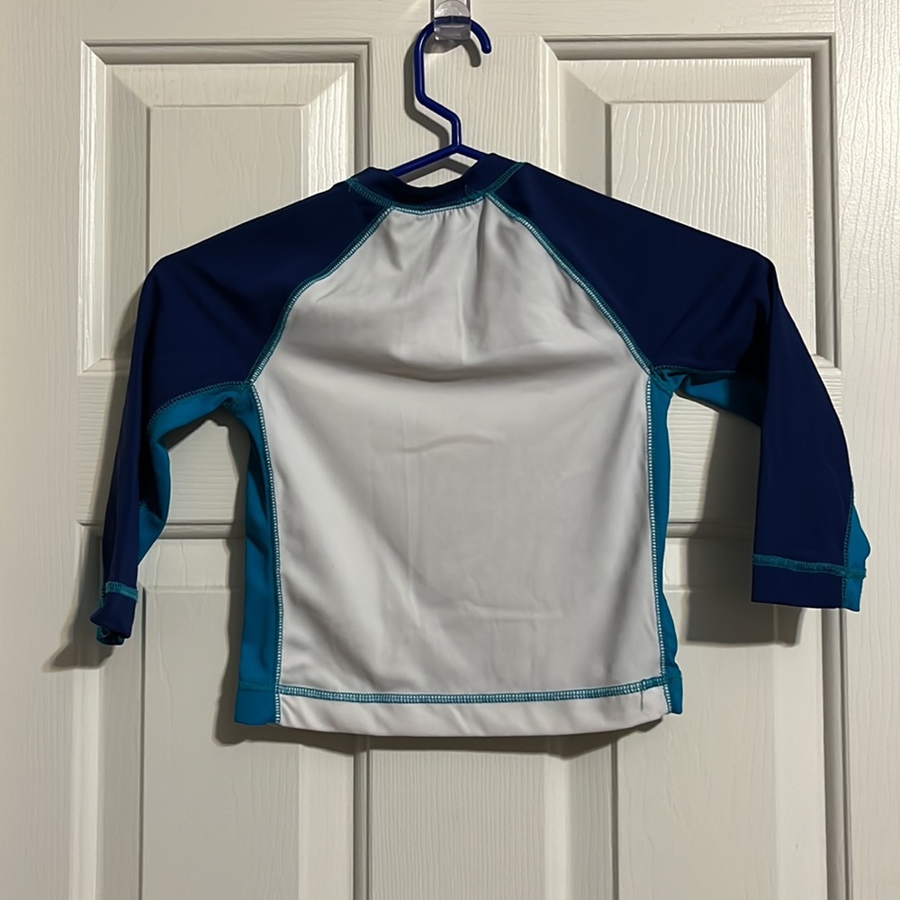 Three piece little boys Gymboree swim 2T - Picture 6 of 13